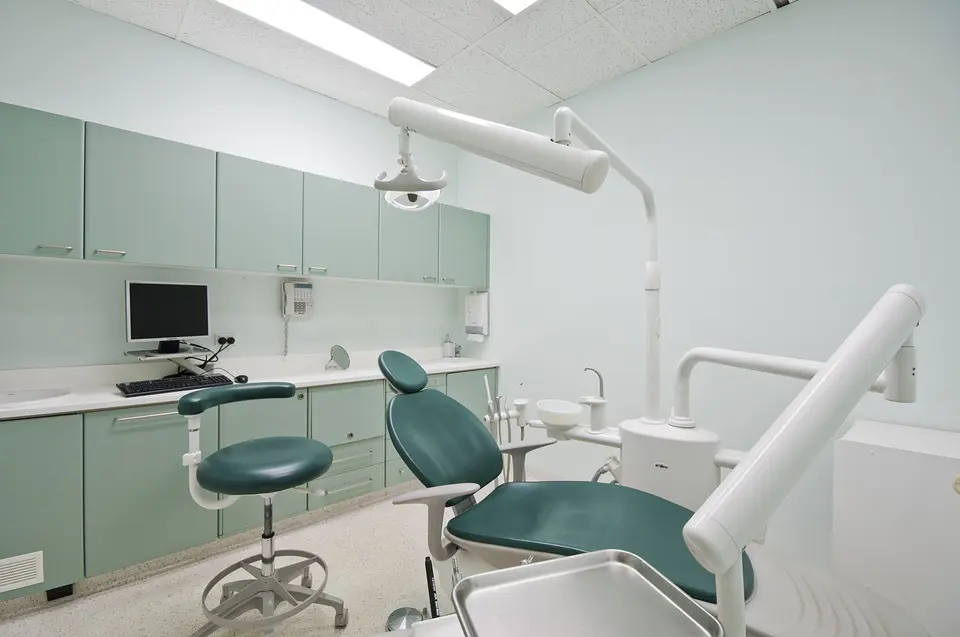 The Ins and Outs of Same Day Dentistry Ins and Outs of Same Day Dentistry