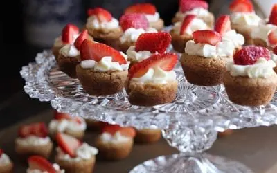 Show Your Teeth Some Love on Sweetest Day