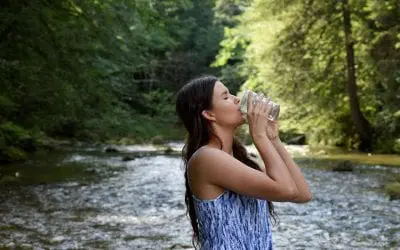 5 Ways Drinking Water Protects Your Teeth