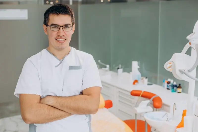 7 Reasons to Find a New Dentist