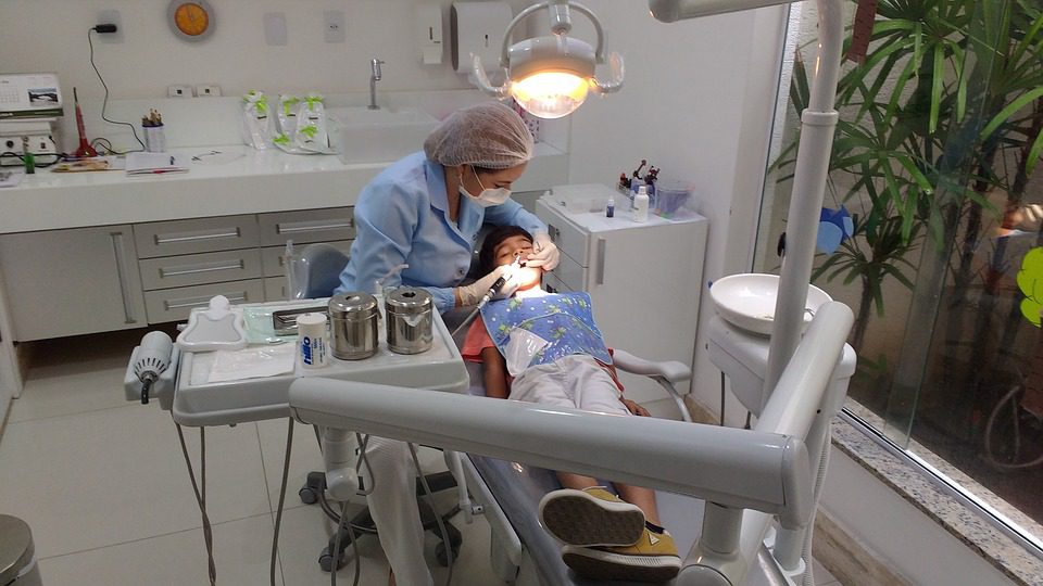Bringing your kid to the dentist for the first time Bringing your kid to the dentist for the first time